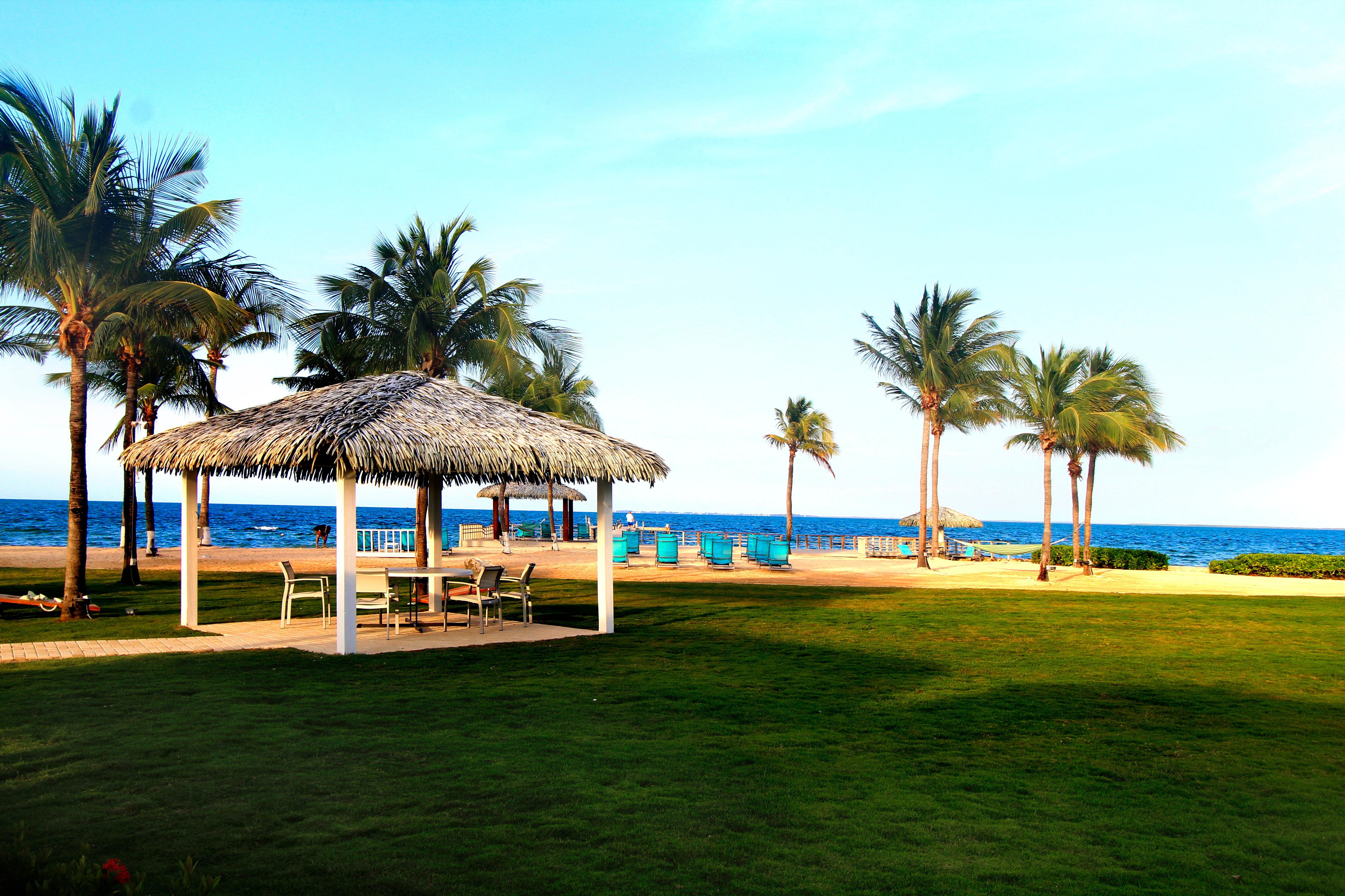 Holiday Inn Resort Grand Cayman By Ihg (Adults Only) West Bay Exterior photo